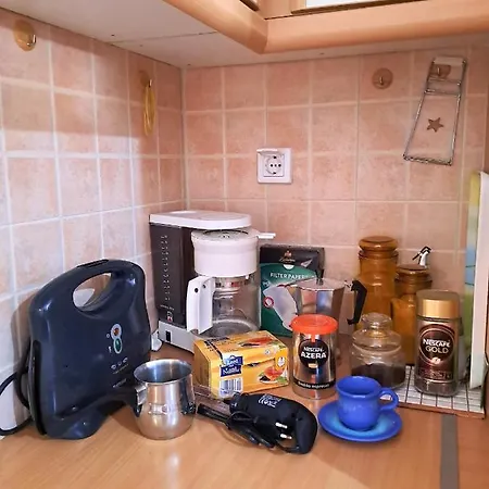 Comfy Flat, 10min To The Center Daire *