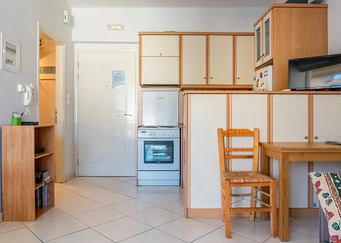 Apartment Comfy Flat, 10min To The Center